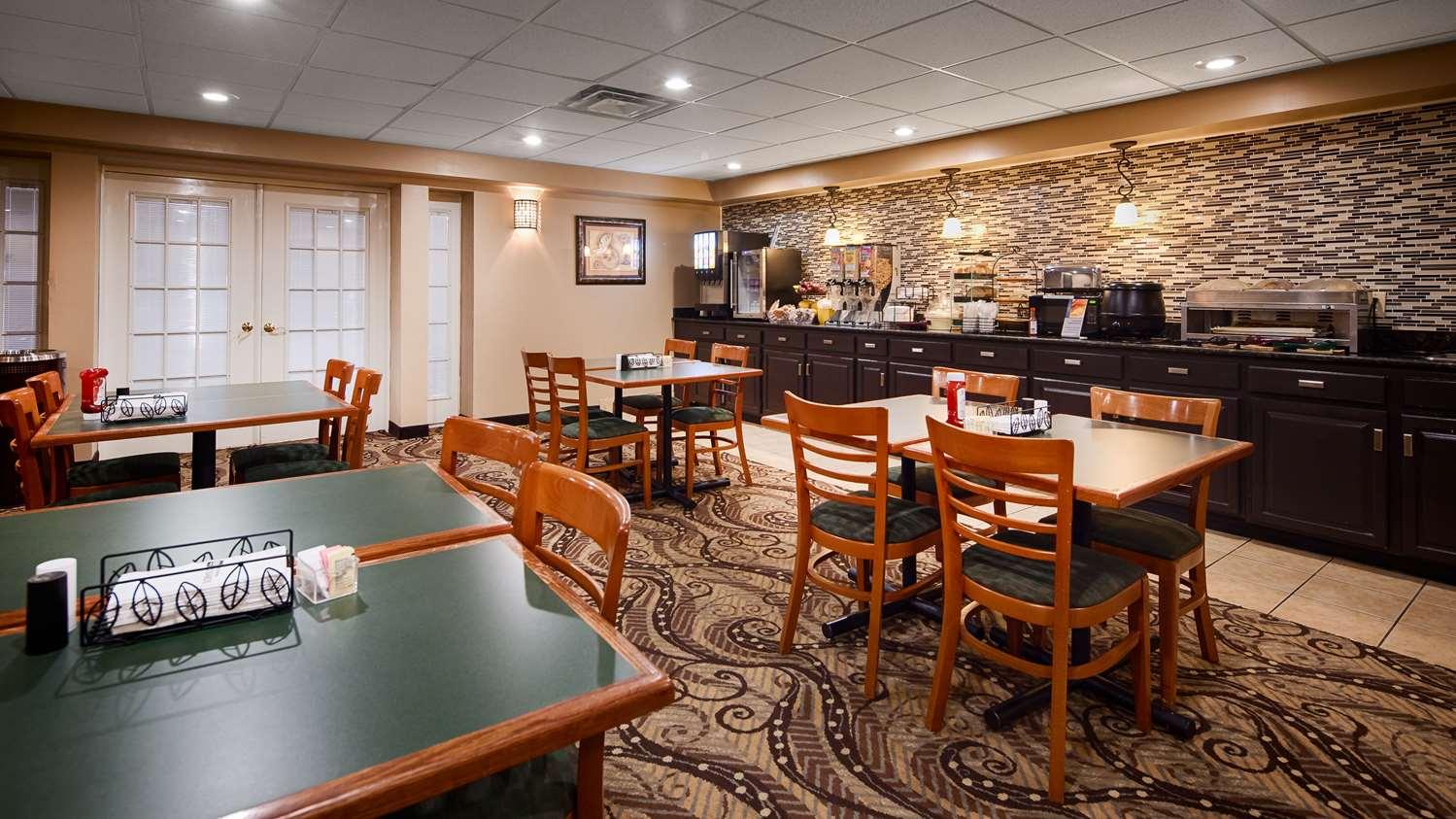 Rodeway Inn 3*